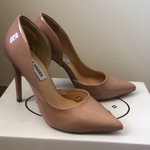 Steve Madden nude heels